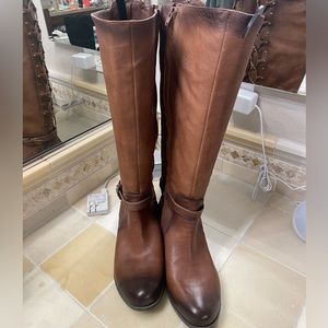 Gianni Bini riding style tall boots